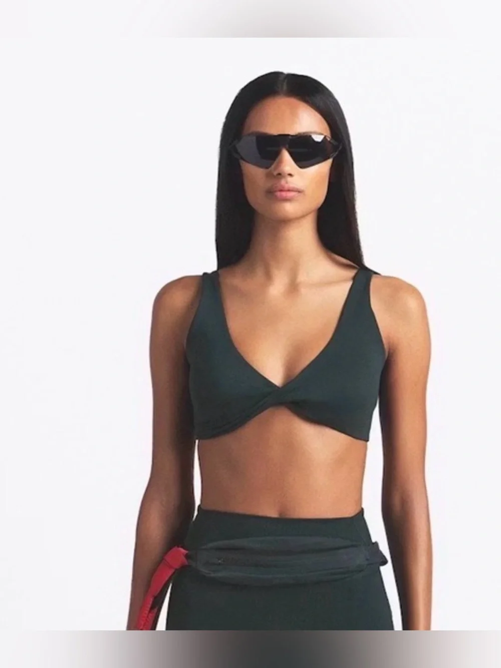 Nike x SKIMS Matte Black Twist Front Plunge Bra NWT Size L